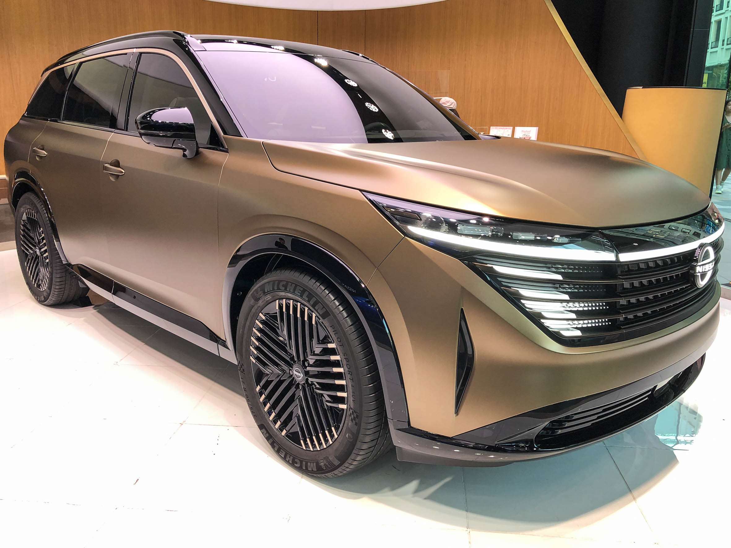 現車確認】日産 新型パスファインダーコンセプトの魅力的な