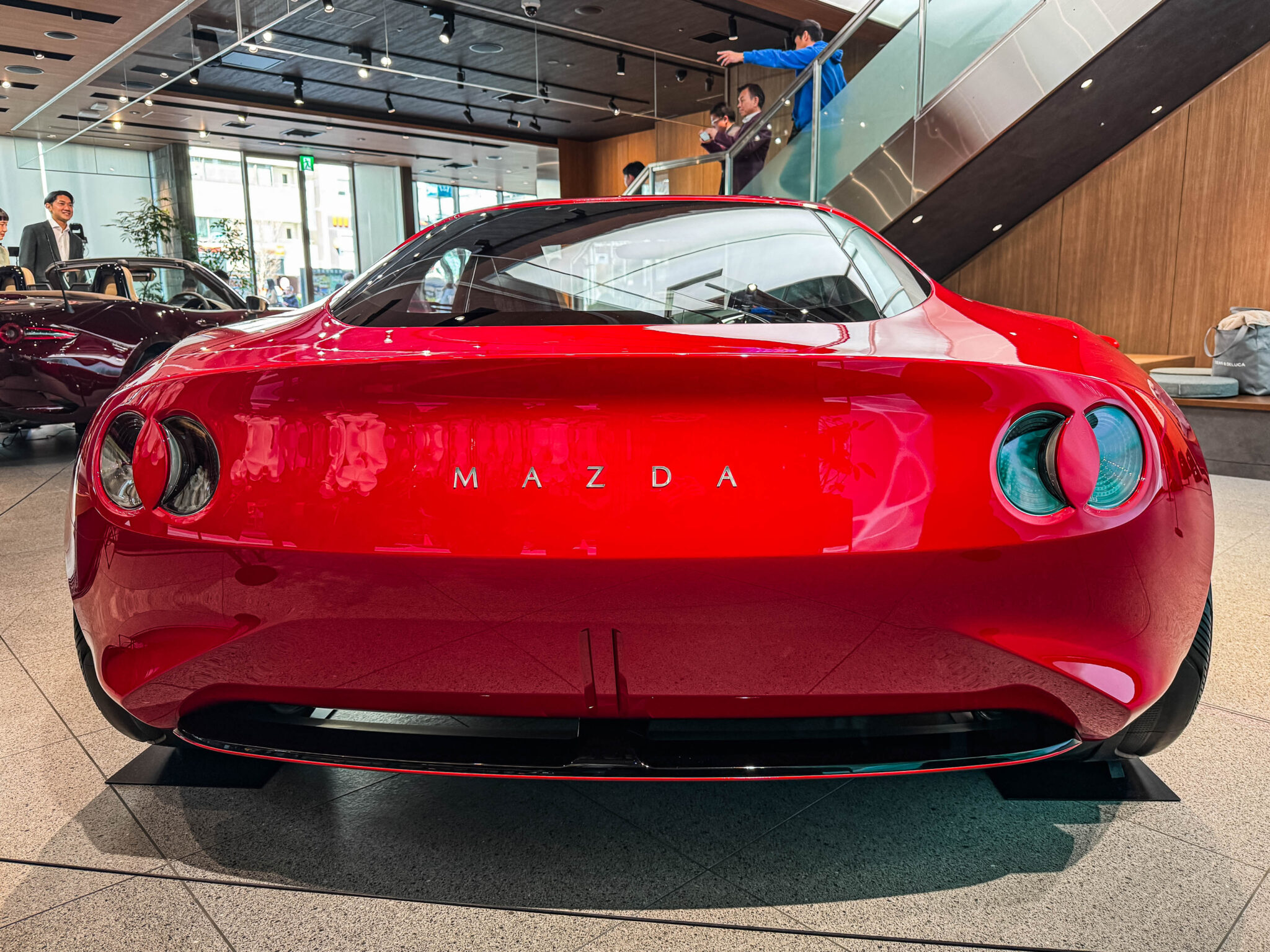 【現車確認】MAZDA ICONIC SPの魅力全開！注目スペックと内外装を徹底レビュー - PAPER DRIVER LOVERS
